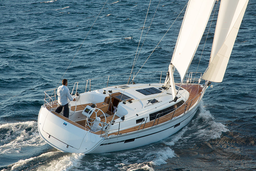 bareboat yacht charter greece